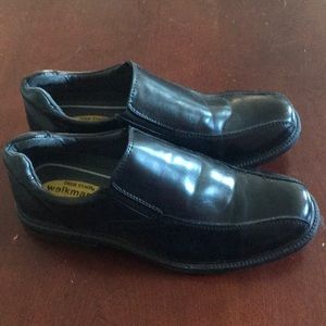 Men’s 9.5 size dress work shoes brand new